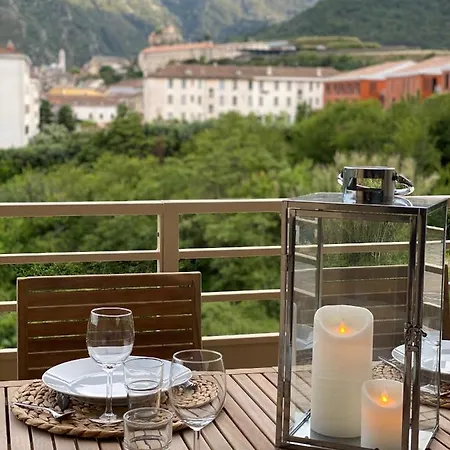 Apartamento De Standing - Panate