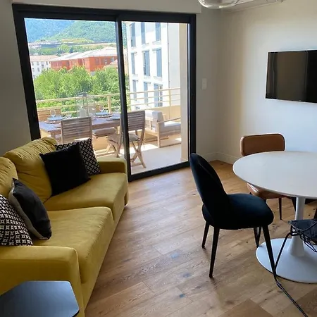 De Standing - Panate Apartament *
